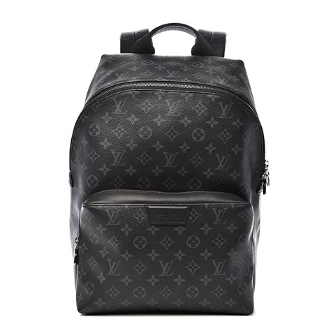 louis vuitton discovery pm.